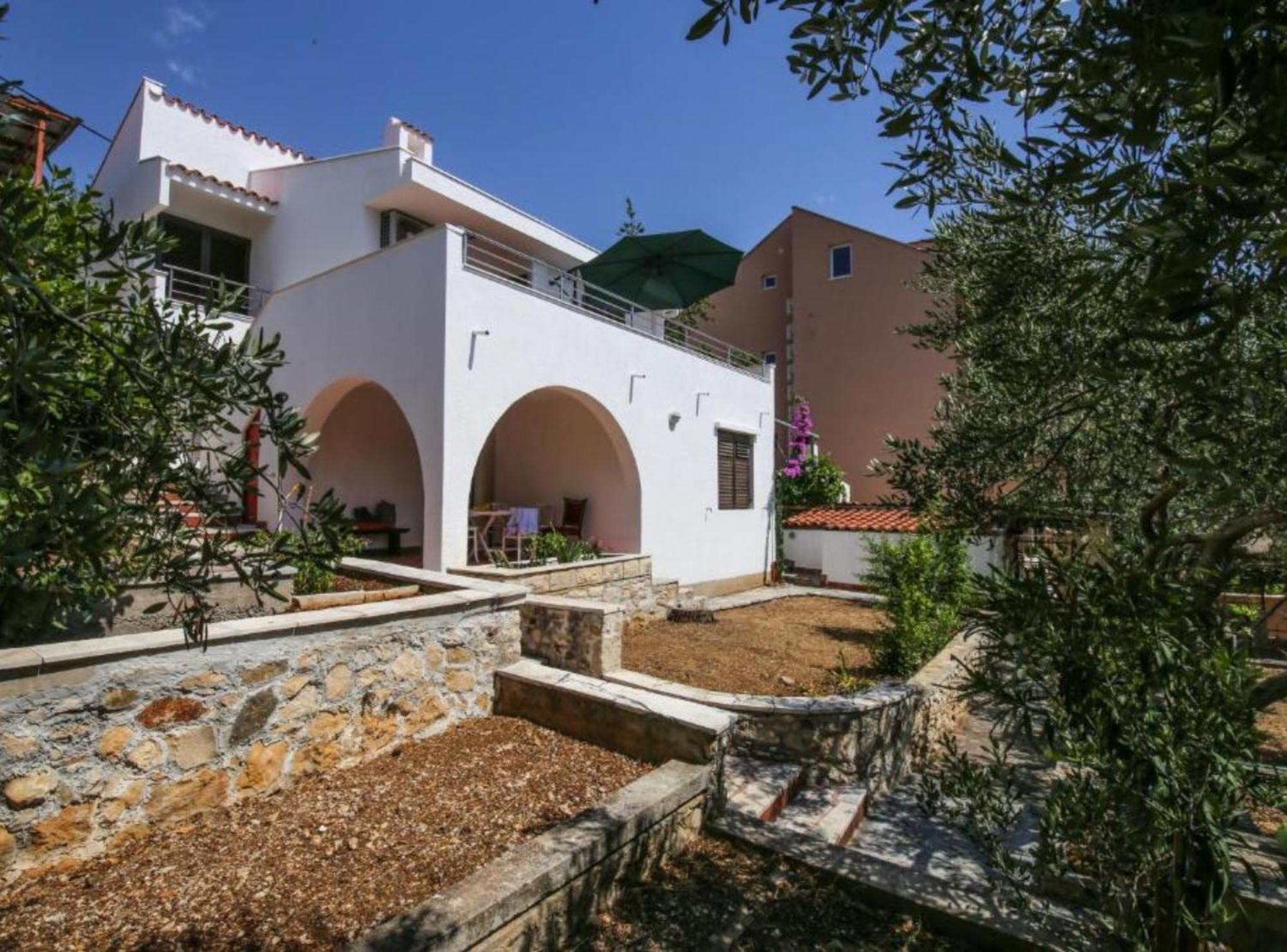 Apartment Darmy Trogir Exterior foto