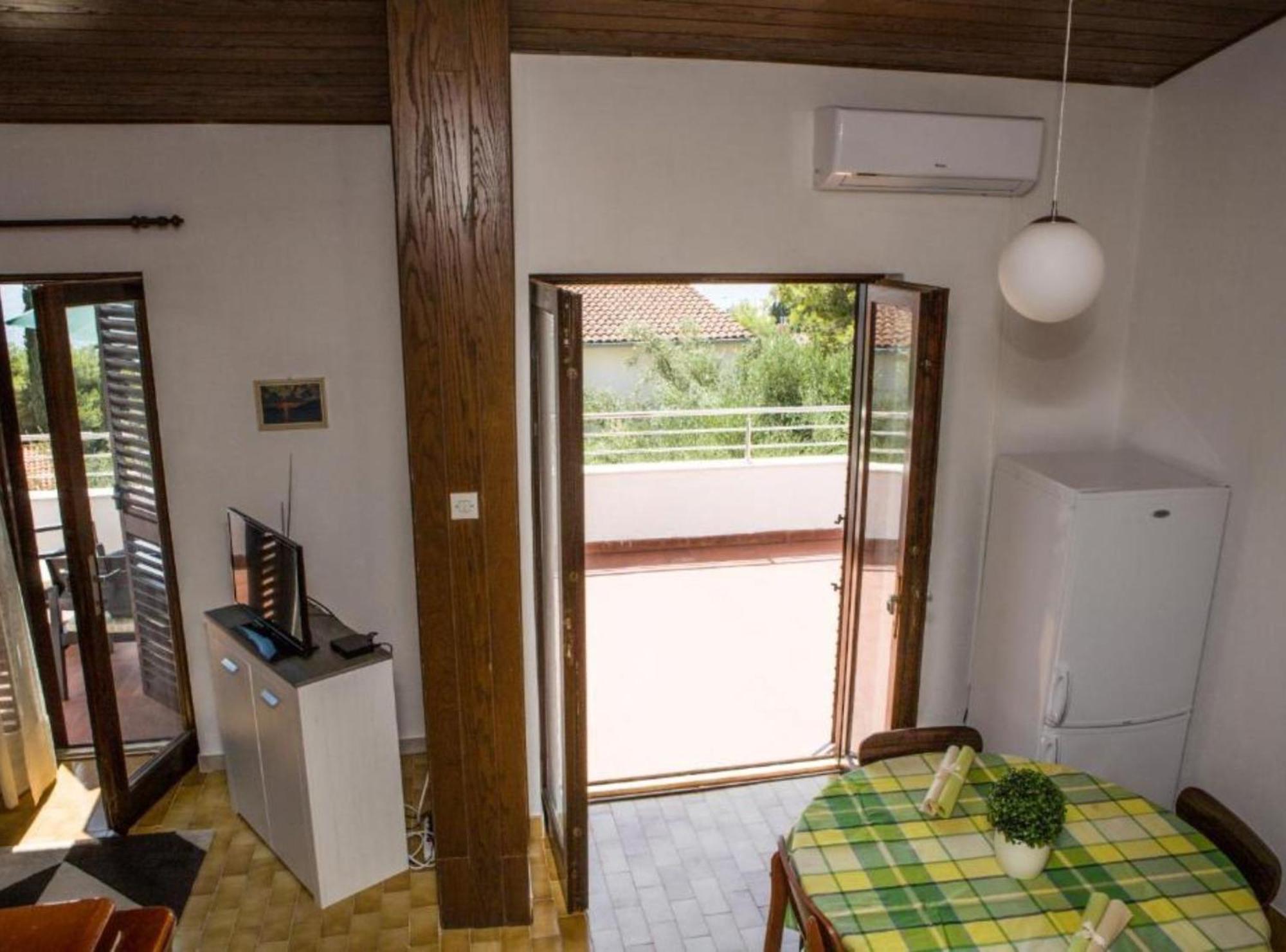 Apartment Darmy Trogir Exterior foto
